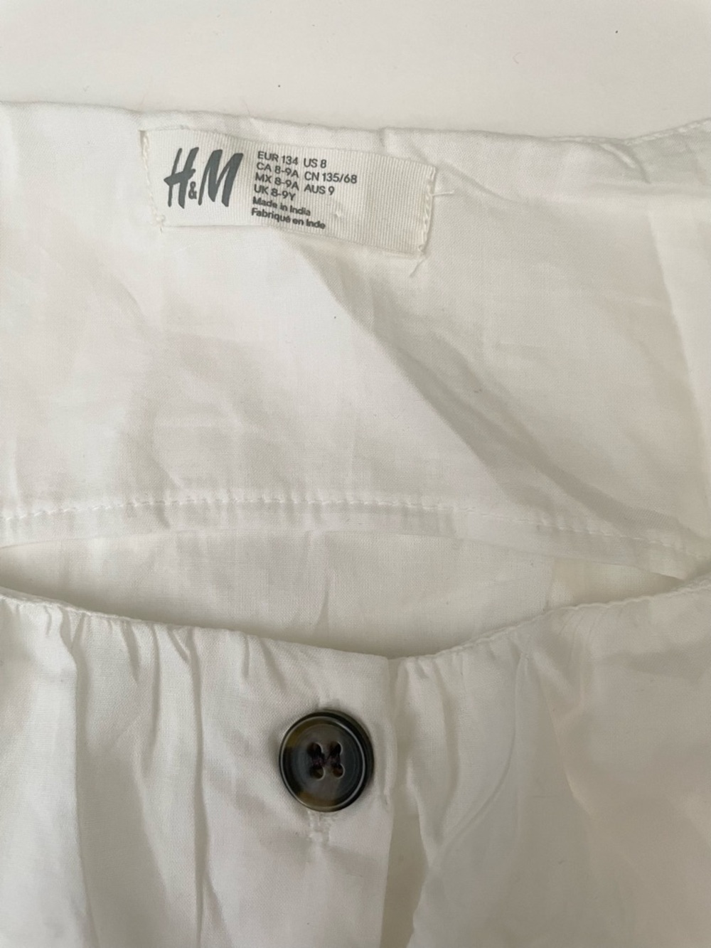 H&M White Button-Front Ruffle Sleeve Blouse - Picture 2 of 3